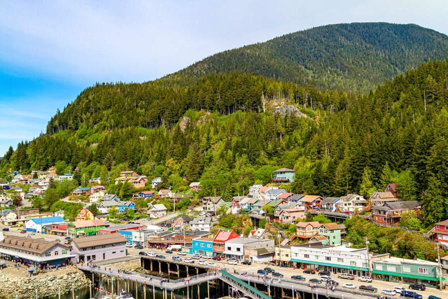 Alaska & Victoria Voyage with Seattle Hotel Stay – 10 Nights All-Inclusive Escape